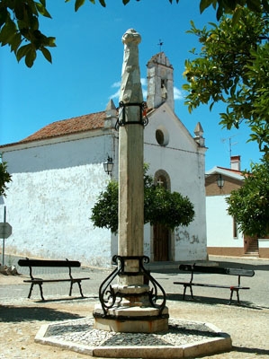 Pelourinho de Vila Nova de Baronia